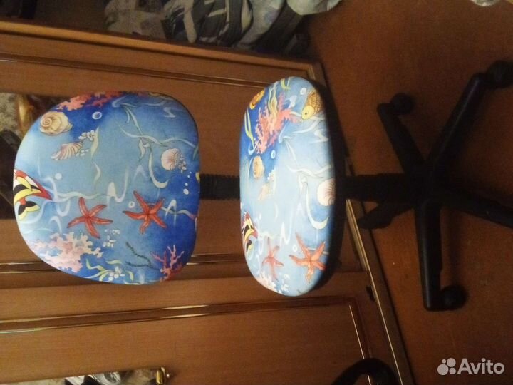 Компьютерное кресло