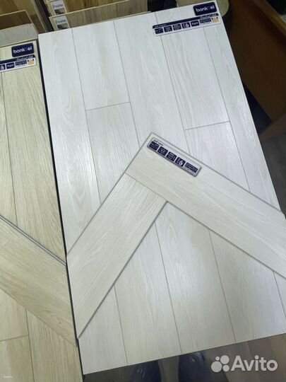 Виниловый ламинат / Плитка пвх до конца месяца пиш
