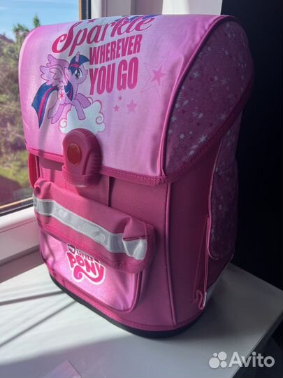 Рюкзак школьный для девочки новый