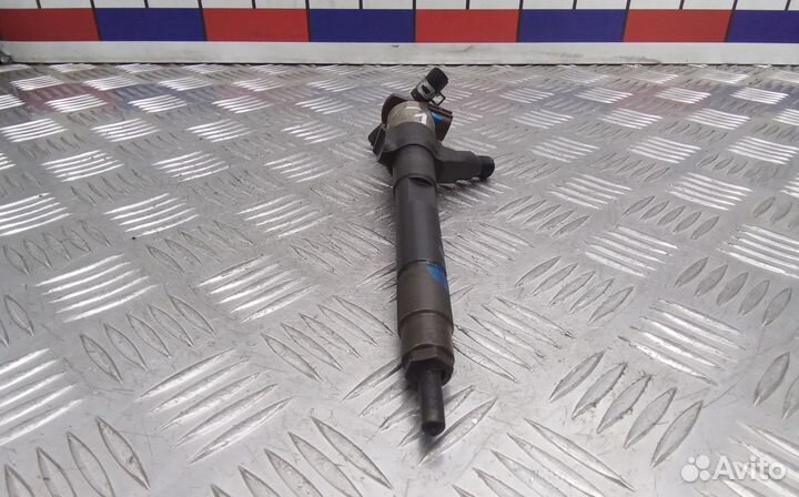 Форсунка дизельная mitsubishi ASX 1 2011
