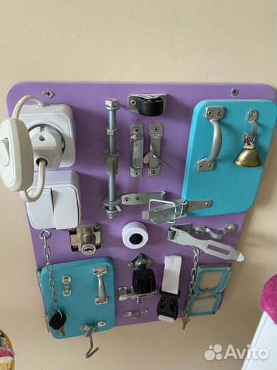 Развивающая доска бизиборд настенная