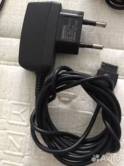 Зарядное устройство для телефона