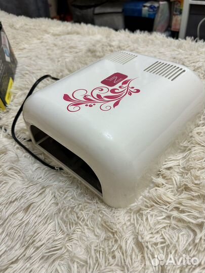 LED лампа для маникюра