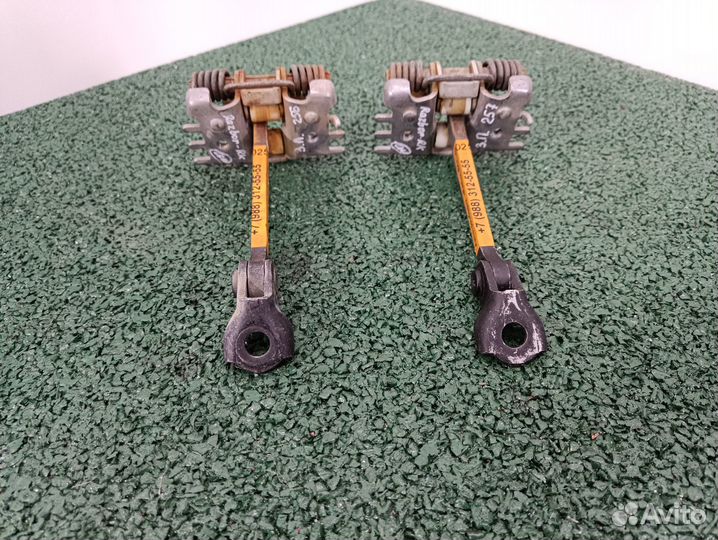 Ограничитель задней двери Renault Fluence