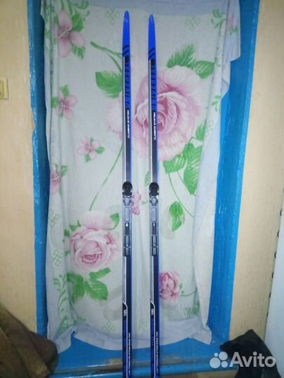 Беговые лыжи