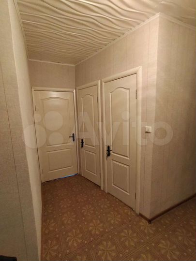 3-к. квартира, 56 м², 1/5 эт.