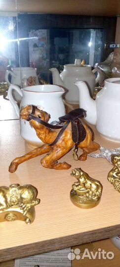 Статуэтка верблюд из дерева ручной работы