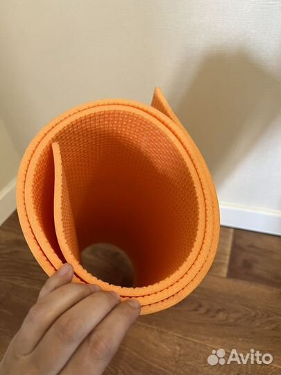 Коврик для фитнеса. Скакалка