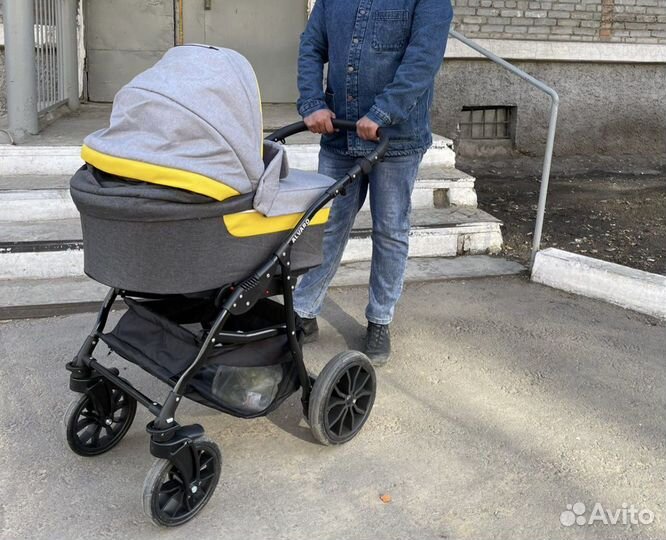 Коляска 3 в 1