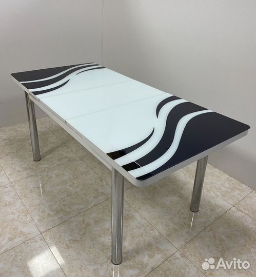 Стол обеденный и 6 стульев