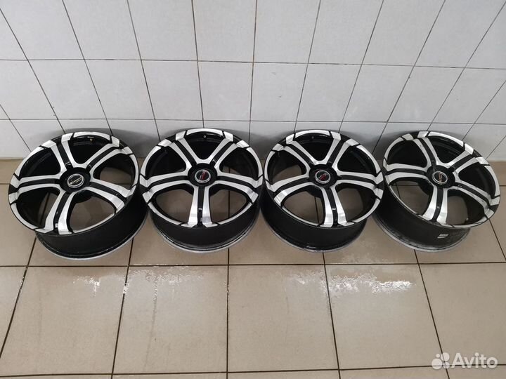 4 литых диска R18 5x130 8J ET57 пр-во Japan