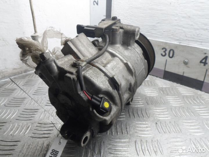 Компрессор кондиционера Mercedes C-klasse W205 000