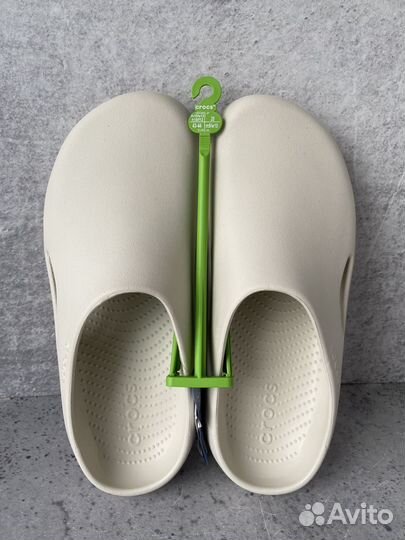 Шлепанцы сабо Crocs Mellow recovery clog