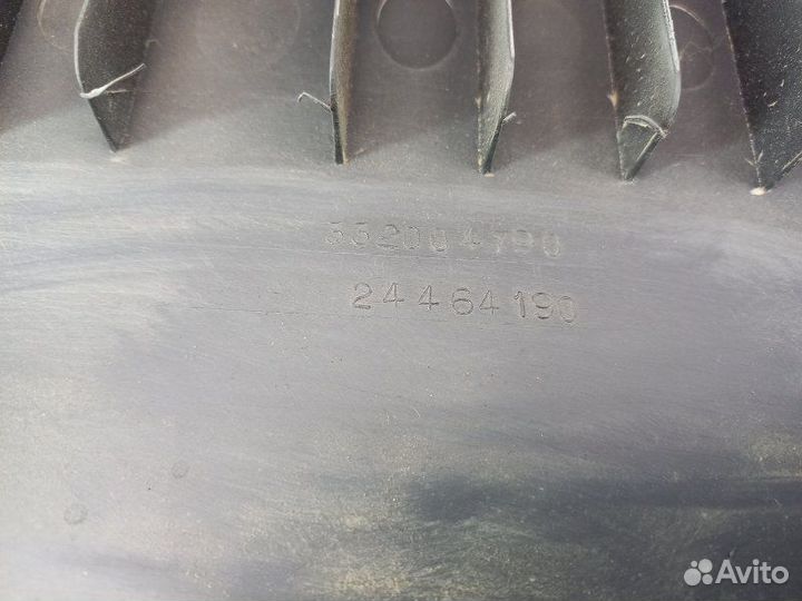 Обшивка задней панели Opel Astra H Z18XER 1.8