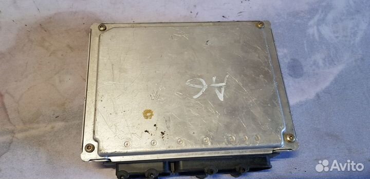 Audi A6 C5 97-2004 Блок управления двигателем эбу