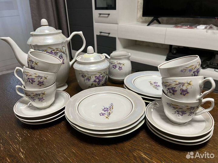 Набор столовой посуды на 6 персон