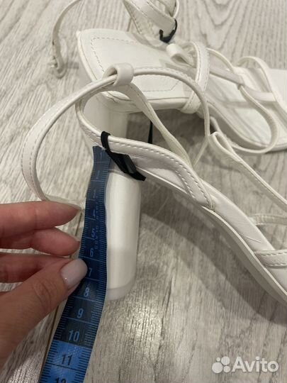 Босоножки bershka 37