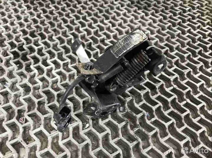 Замок капота Honda Civic