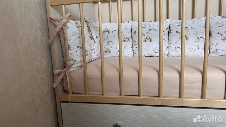 Бортики в детскую кроватку новые