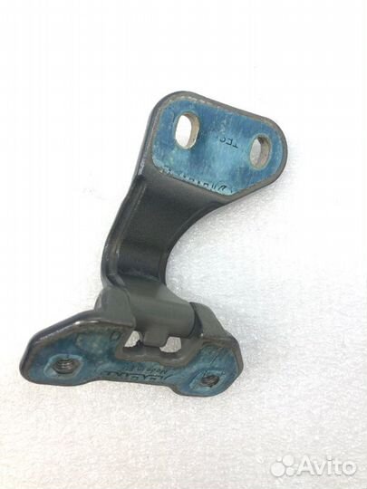 Петля двери багажника левая Mercedes-Benz Glc