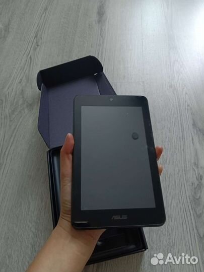 Asus memo Pad HD 7 планшет (не работает)
