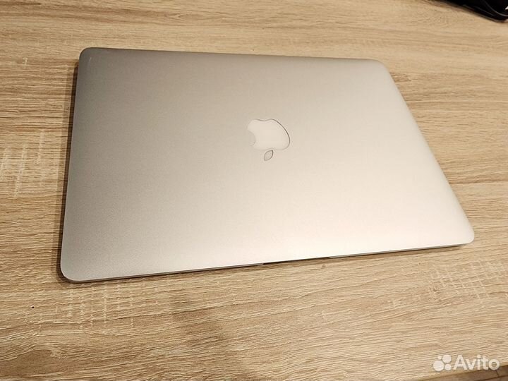 MacBook Air 13 2013 A1466, core i5, 250SSD