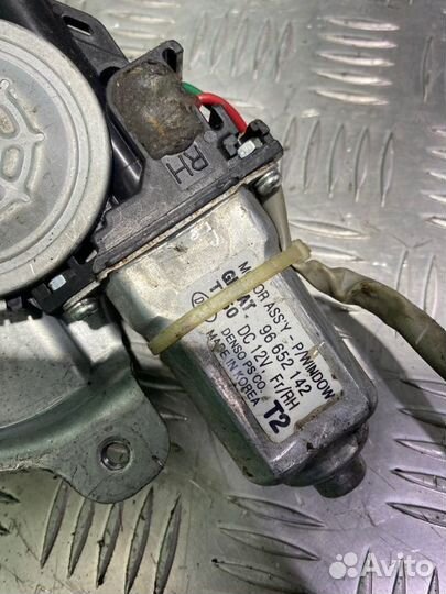 Стеклоподъемник передней правой двери Chevrolet