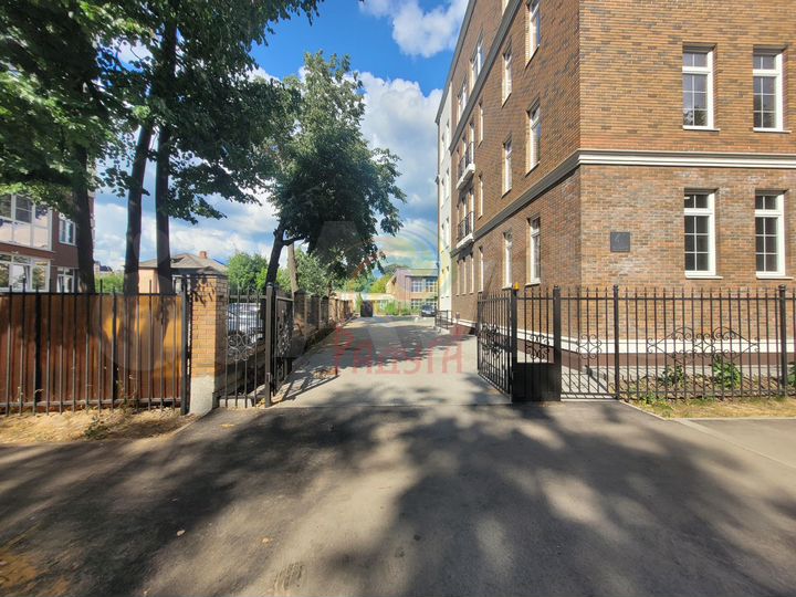 4-к. квартира, 170 м², 3/5 эт.