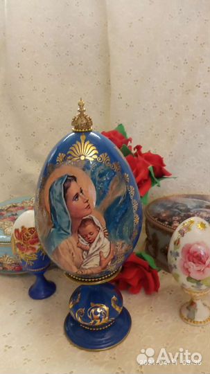 Яйцо интерьерное