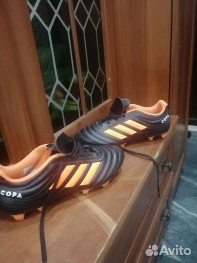 Новы Adidas буци