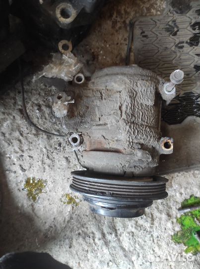 Компрессор кондиционера Kia Spectra s6d