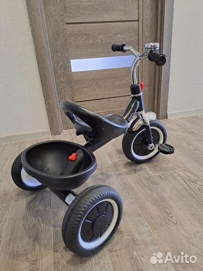 Детский трехколесный велосипед бу