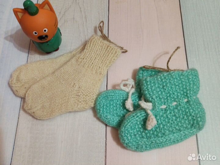 Носки,пинетки вязаные детские