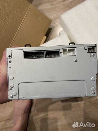 Штатная магнитола Honda CR-V 39100-SWA-G012-M1