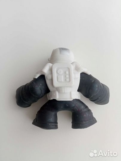 Фигурка GooJitZu