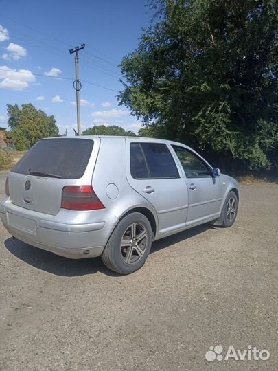 Volkswagen Golf 1.4 МТ, 1999, 422 000 км