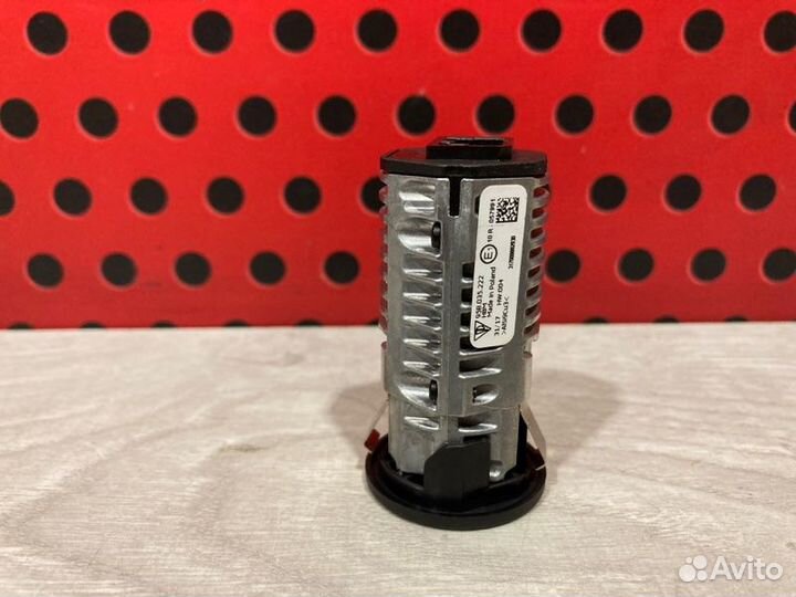 Разъем AUX / USB Porsche Macan 95B CTL 2017