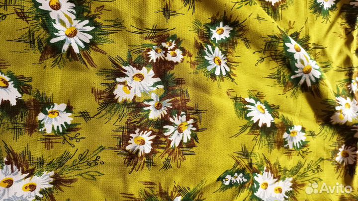 Отрезы ткани креп