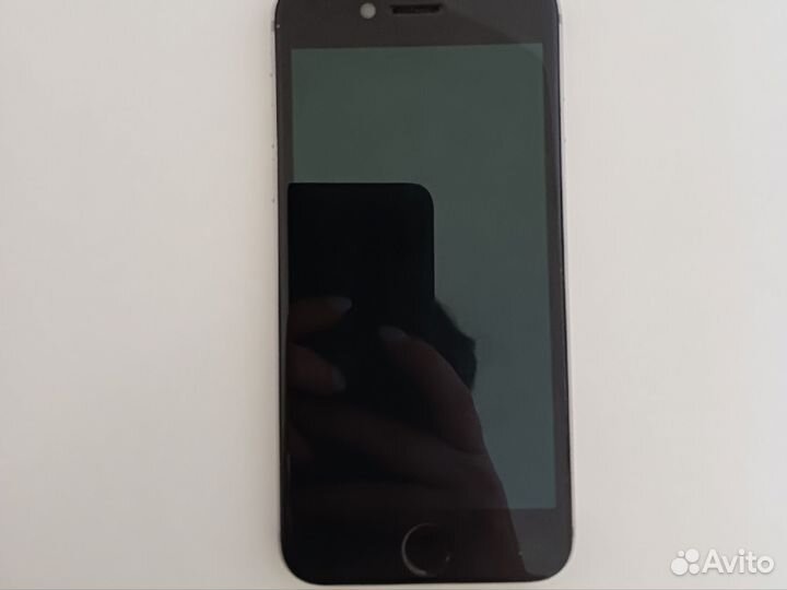 iPhone 6S, 16 ГБ