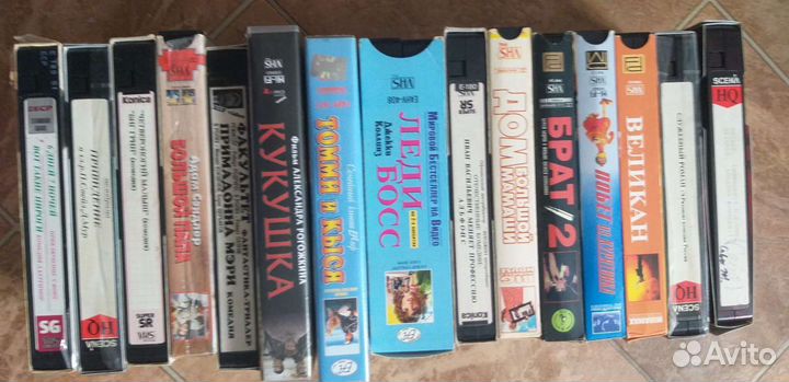 Видеокассеты с отличными фильмами