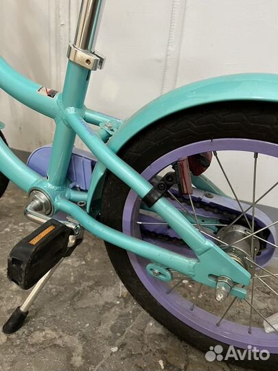 Детский велосипед Schwinn Lil Stardust