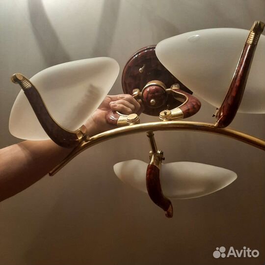 Люстра подвесная потолочная