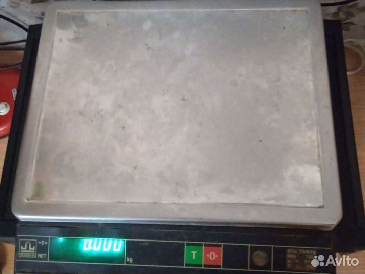 Весы, не стали включаться