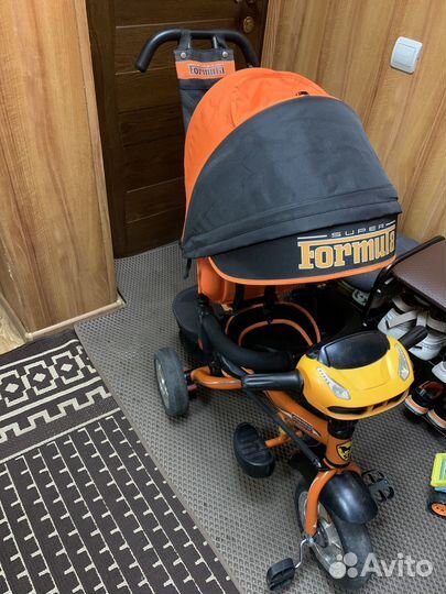 Трехколесный велосипед с 6 мес