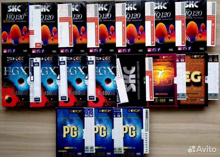 Видеокассеты с чистыми вкладышами (наклейками)