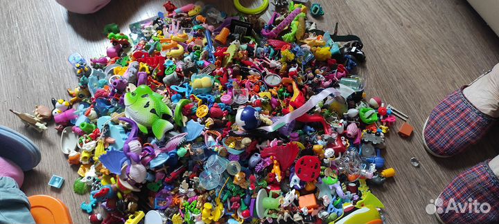 Киндер игрушки и другие