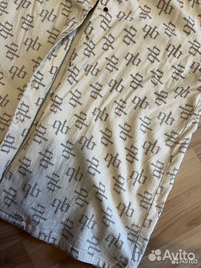 A quick buck рубашка бежевая с лого