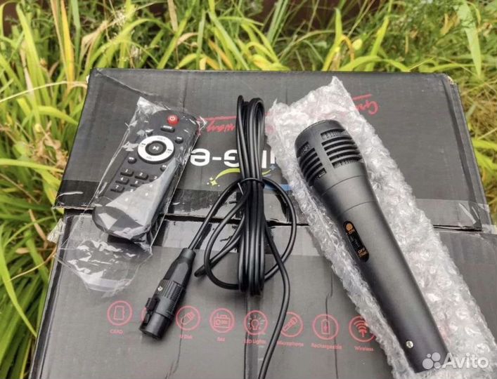 Большая портативная блютуз колонка