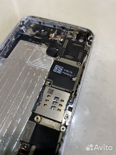 Запчасти для iPhone 6 и iPhone 5s