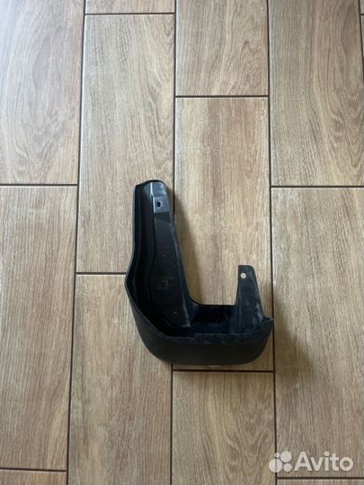 Брызговик передний левый Honda Cr-V 4 С 2011 По